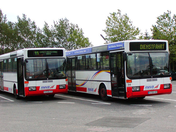 Auf den Betriebshöfen Ratzeburg und Mölln werden die 30 Busse der RMVB abgestellt